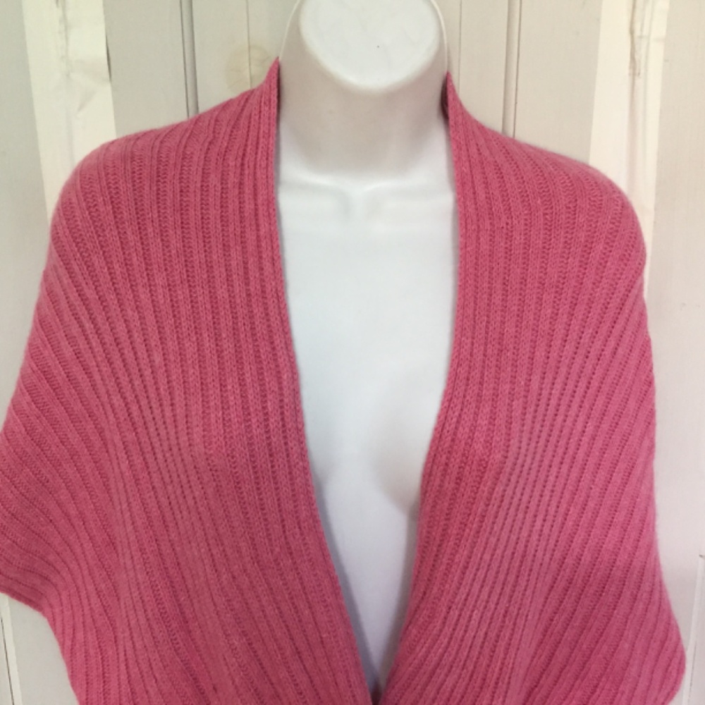 Sundance Pink Ribbed Knit Shrug - Picture 8 of 14